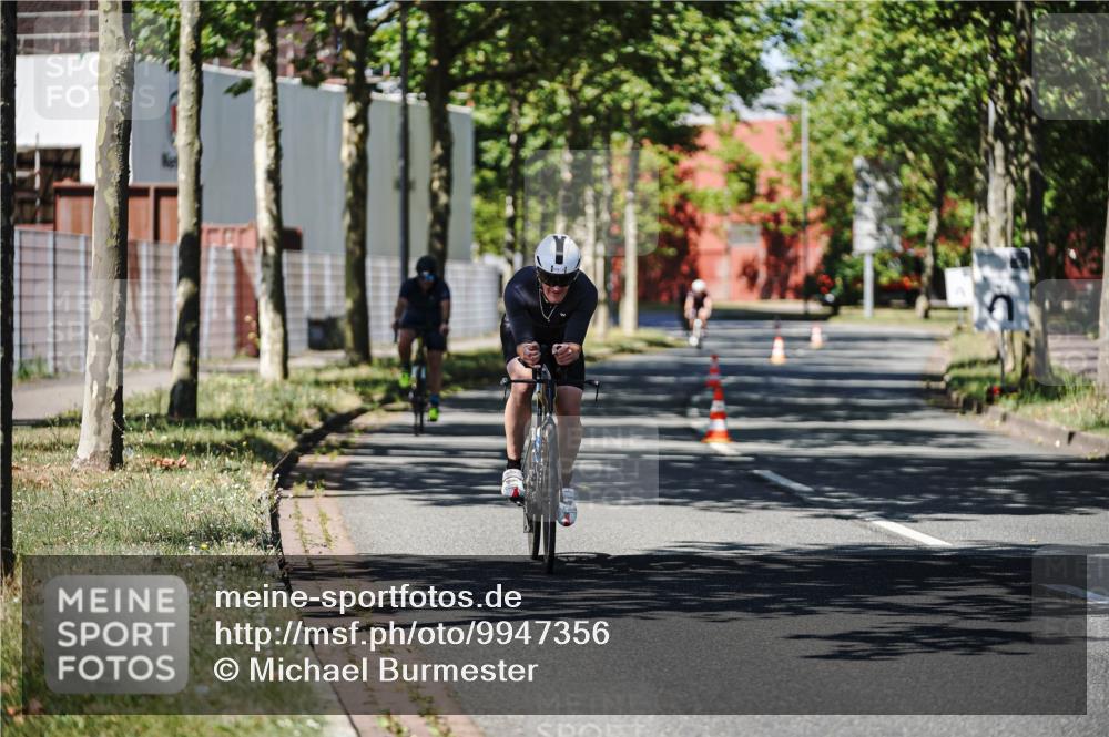 09.08.2026 - GEWOBA Citytriathlon Bremen Michael Burmester http://msf.ph/oto/9947356 09.08.2026 12:18:14 Radfahren 781, 826, 869, 872, 1003, 1146 meine-sportfotos.de