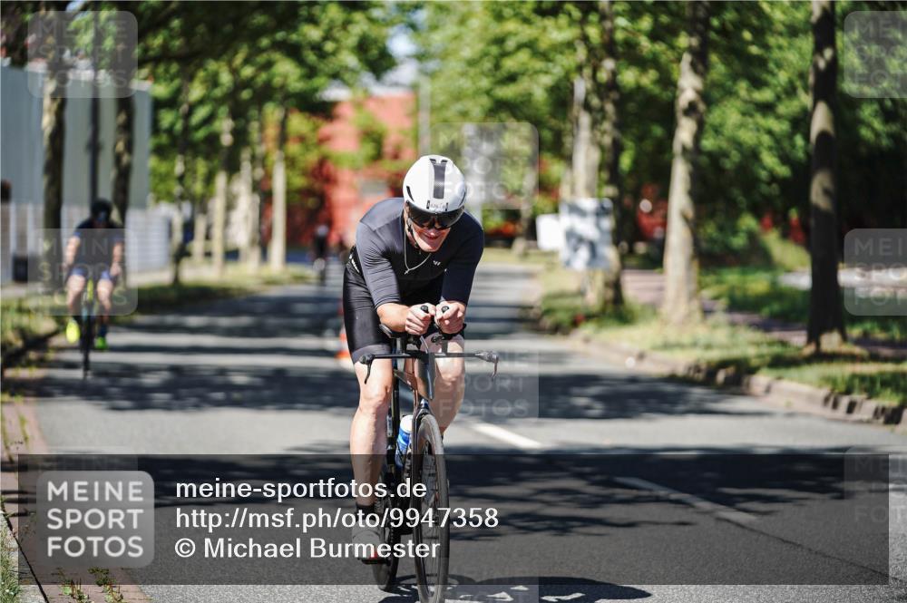 09.08.2026 - GEWOBA Citytriathlon Bremen Michael Burmester http://msf.ph/oto/9947358 09.08.2026 12:18:14 Radfahren 781, 826, 869, 872, 1003, 1146 meine-sportfotos.de