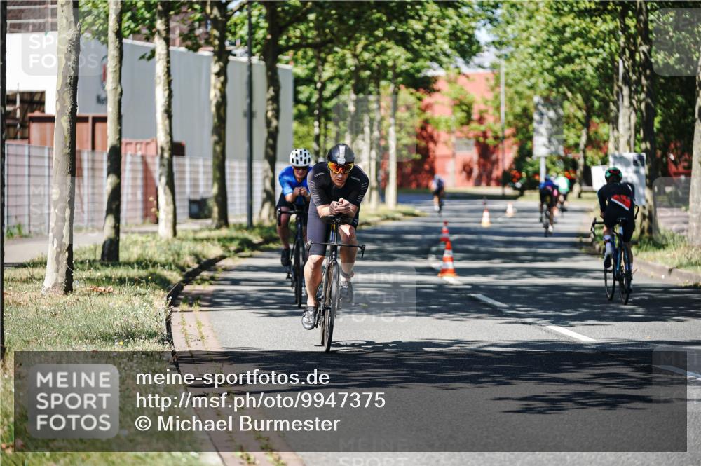 09.08.2026 - GEWOBA Citytriathlon Bremen Michael Burmester http://msf.ph/oto/9947375 09.08.2026 12:18:29 Radfahren 814, 826, 864, 872, 970, 1003 meine-sportfotos.de
