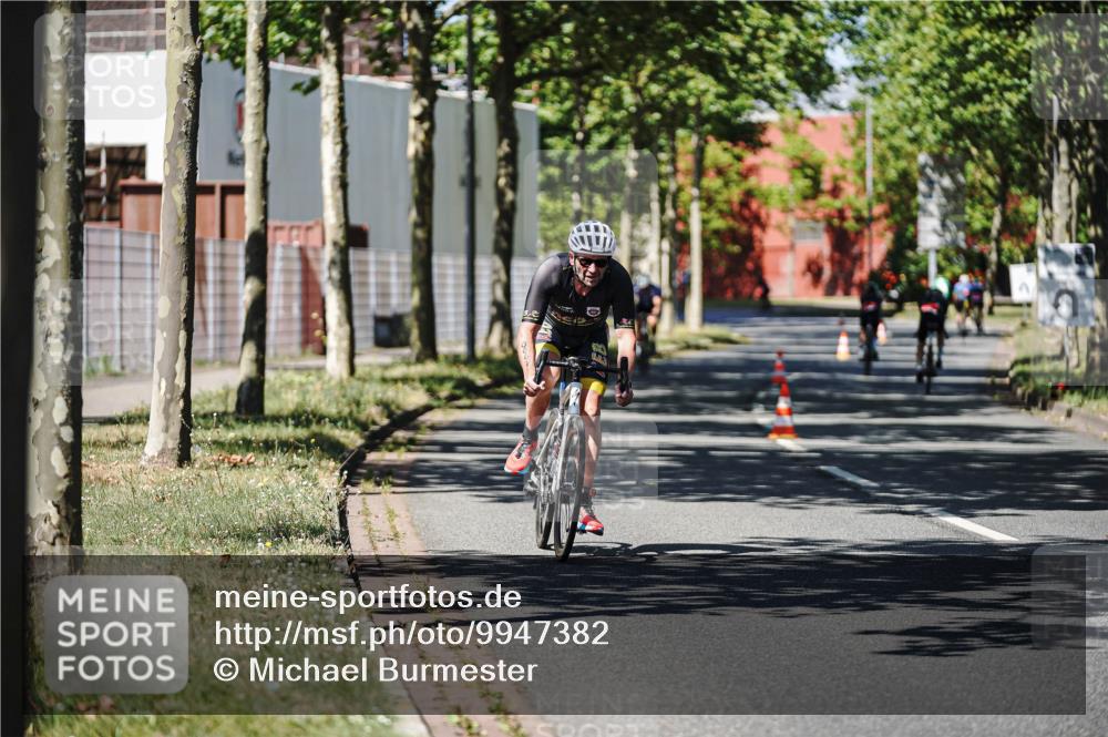 09.08.2026 - GEWOBA Citytriathlon Bremen Michael Burmester http://msf.ph/oto/9947382 09.08.2026 12:18:32 Radfahren 756, 814, 864, 872, 970, 1003, 1119 meine-sportfotos.de