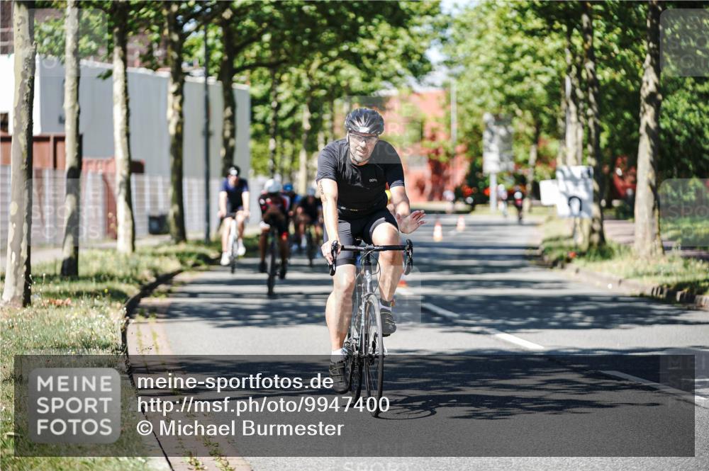 09.08.2026 - GEWOBA Citytriathlon Bremen Michael Burmester http://msf.ph/oto/9947400 09.08.2026 12:20:03 Radfahren 595, 625, 757, 788, 798, 817, 823, 838, 923, 935, 1017, 1129 meine-sportfotos.de