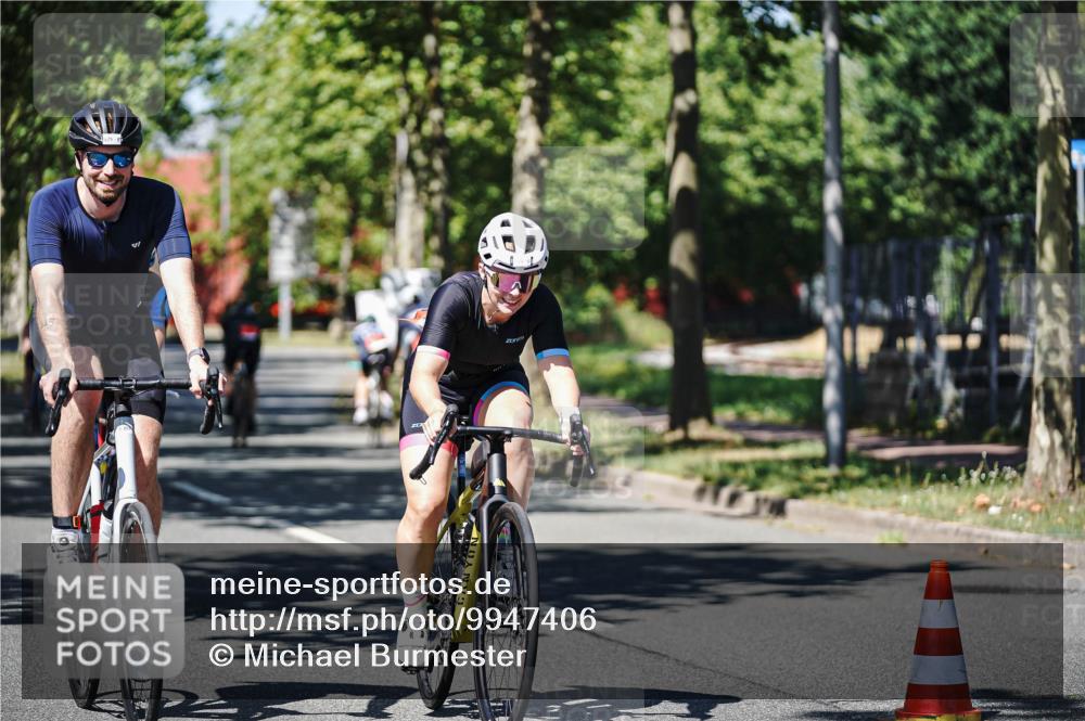 09.08.2026 - GEWOBA Citytriathlon Bremen Michael Burmester http://msf.ph/oto/9947406 09.08.2026 12:20:07 Radfahren 595, 625, 757, 788, 790, 798, 817, 823, 838, 935, 1017, 1113, 1129 meine-sportfotos.de