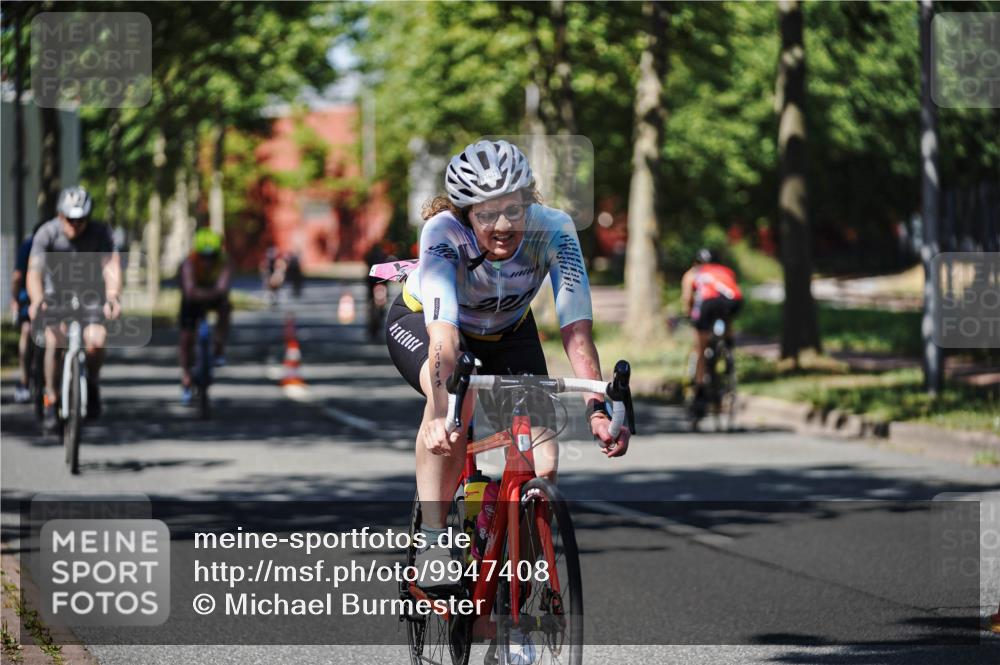 09.08.2026 - GEWOBA Citytriathlon Bremen Michael Burmester http://msf.ph/oto/9947408 09.08.2026 12:20:08 Radfahren 595, 625, 693, 757, 788, 790, 798, 817, 823, 838, 935, 1017, 1113, 1129, 1155 meine-sportfotos.de