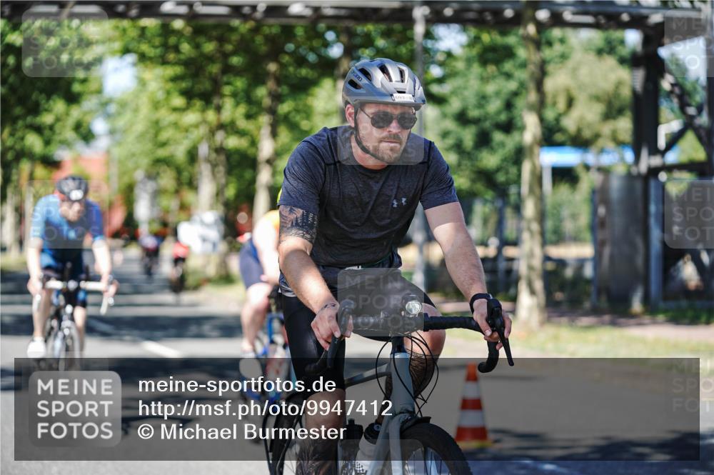 09.08.2026 - GEWOBA Citytriathlon Bremen Michael Burmester http://msf.ph/oto/9947412 09.08.2026 12:20:10 Radfahren 595, 625, 693, 757, 763, 788, 790, 798, 817, 823, 838, 935, 1017, 1113, 1129, 1155 meine-sportfotos.de