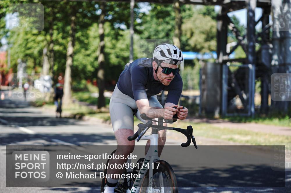 09.08.2026 - GEWOBA Citytriathlon Bremen Michael Burmester http://msf.ph/oto/9947417 09.08.2026 12:20:14 Radfahren 595, 625, 693, 757, 762, 763, 788, 790, 798, 823, 838, 935, 1017, 1113, 1155 meine-sportfotos.de