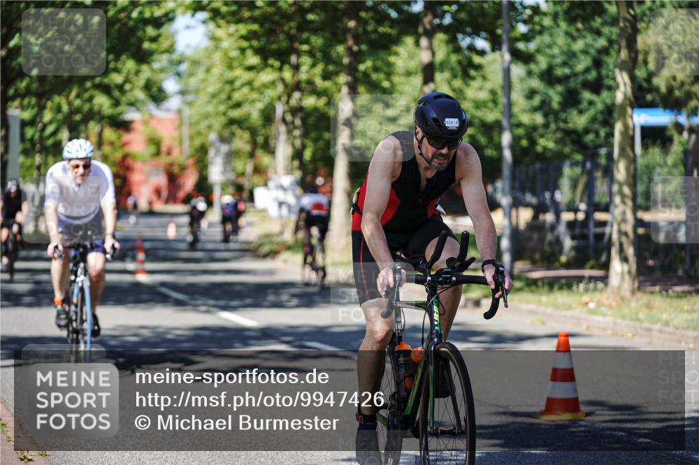09.08.2026 - GEWOBA Citytriathlon Bremen Michael Burmester http://msf.ph/oto/9947426 09.08.2026 12:20:23 Radfahren 693, 745, 762, 763, 790, 792, 816, 823, 844, 897, 1020, 1113, 1155 meine-sportfotos.de