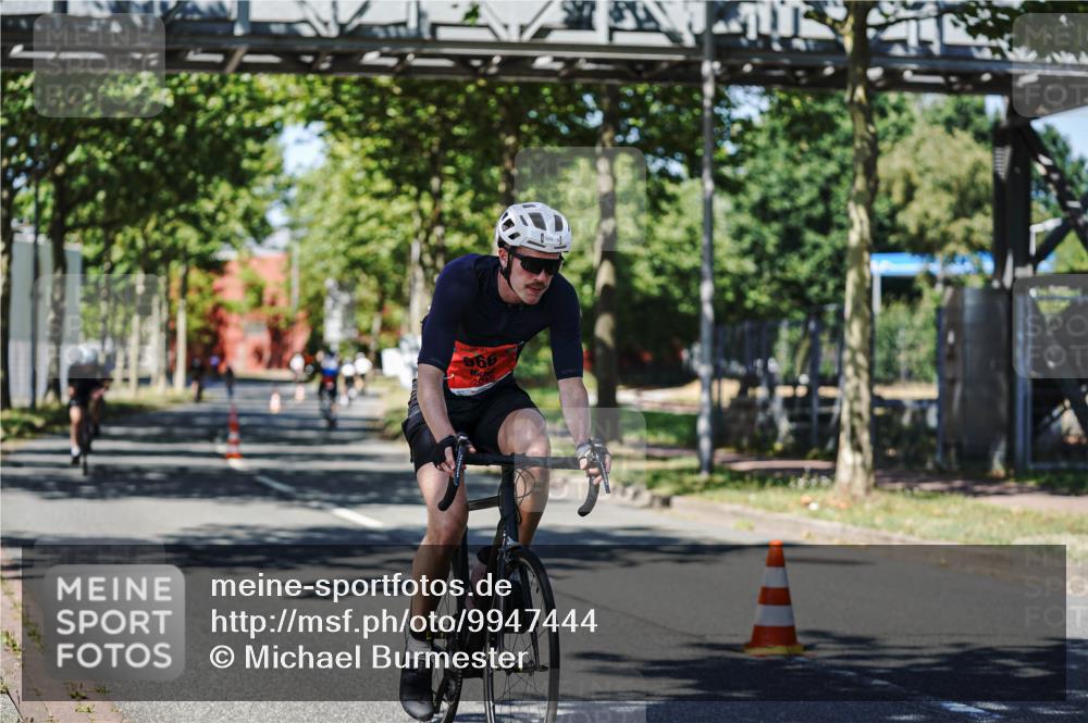09.08.2026 - GEWOBA Citytriathlon Bremen Michael Burmester http://msf.ph/oto/9947444 09.08.2026 12:20:37 Radfahren 566, 656, 682, 728, 745, 792, 816, 931 meine-sportfotos.de