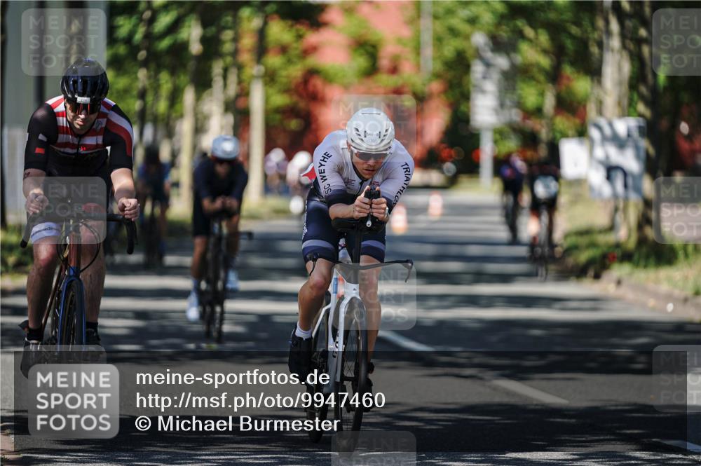 09.08.2026 - GEWOBA Citytriathlon Bremen Michael Burmester http://msf.ph/oto/9947460 09.08.2026 12:20:58 Radfahren 560, 562, 637, 639, 668, 678, 773, 889, 911, 912, 960, 968, 979, 1110 meine-sportfotos.de