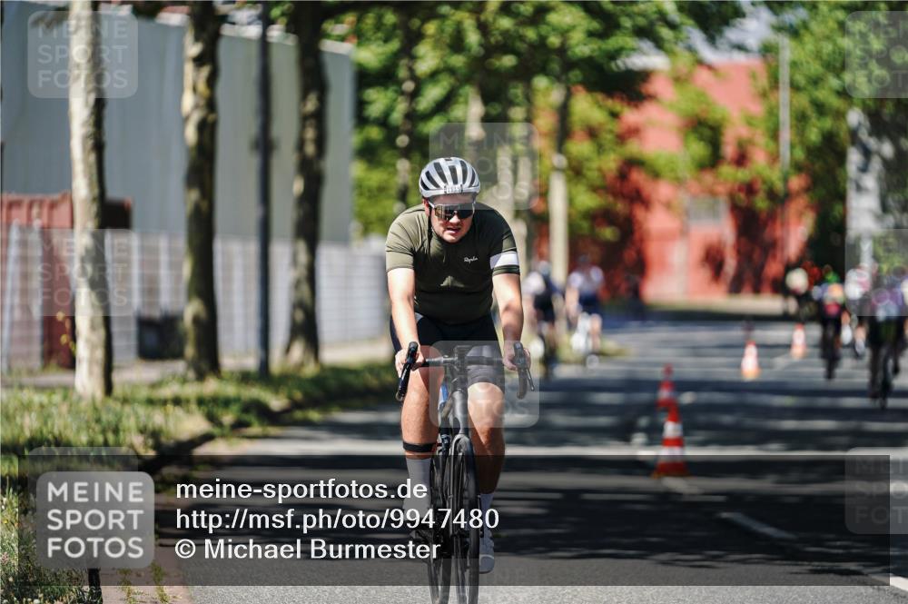 09.08.2026 - GEWOBA Citytriathlon Bremen Michael Burmester http://msf.ph/oto/9947480 09.08.2026 12:21:15 Radfahren 628, 637, 644, 731, 1115, 1132 meine-sportfotos.de
