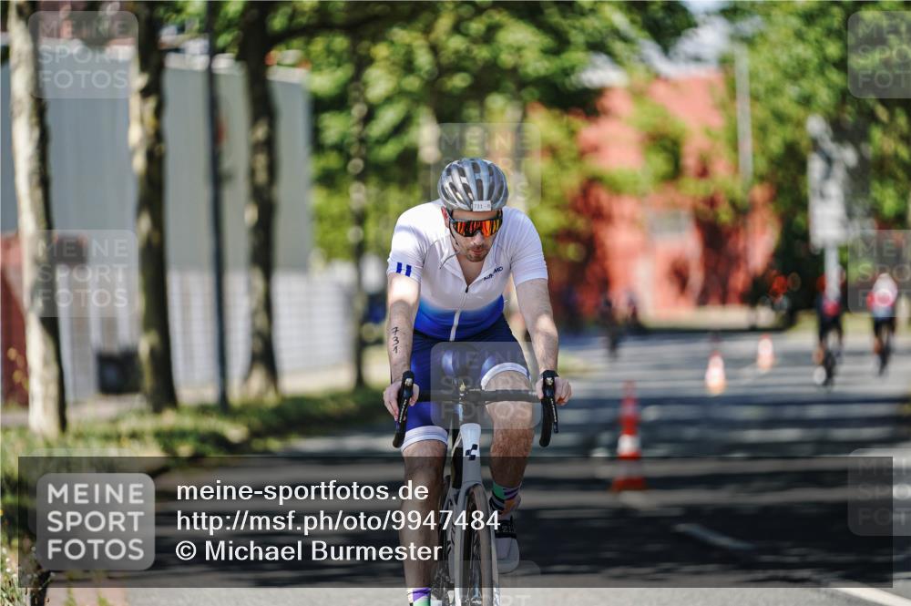 09.08.2026 - GEWOBA Citytriathlon Bremen Michael Burmester http://msf.ph/oto/9947484 09.08.2026 12:21:24 Radfahren 596, 731, 737, 902, 1115, 1132 meine-sportfotos.de