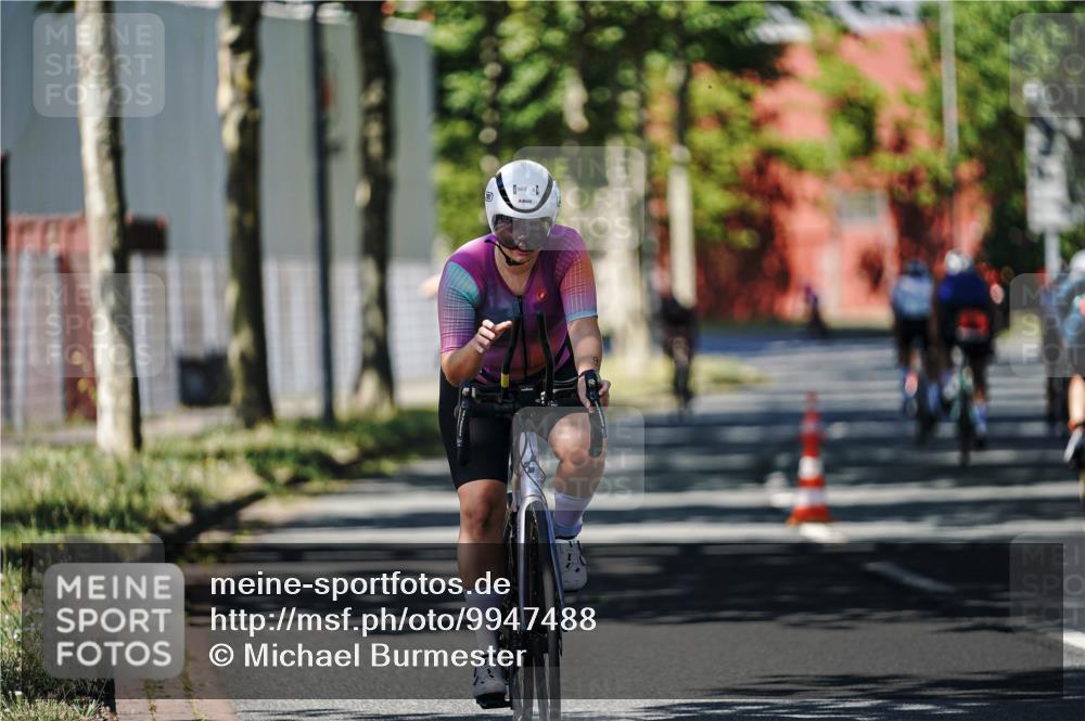 09.08.2026 - GEWOBA Citytriathlon Bremen Michael Burmester http://msf.ph/oto/9947488 09.08.2026 12:21:30 Radfahren 596, 667, 731, 737, 902 meine-sportfotos.de