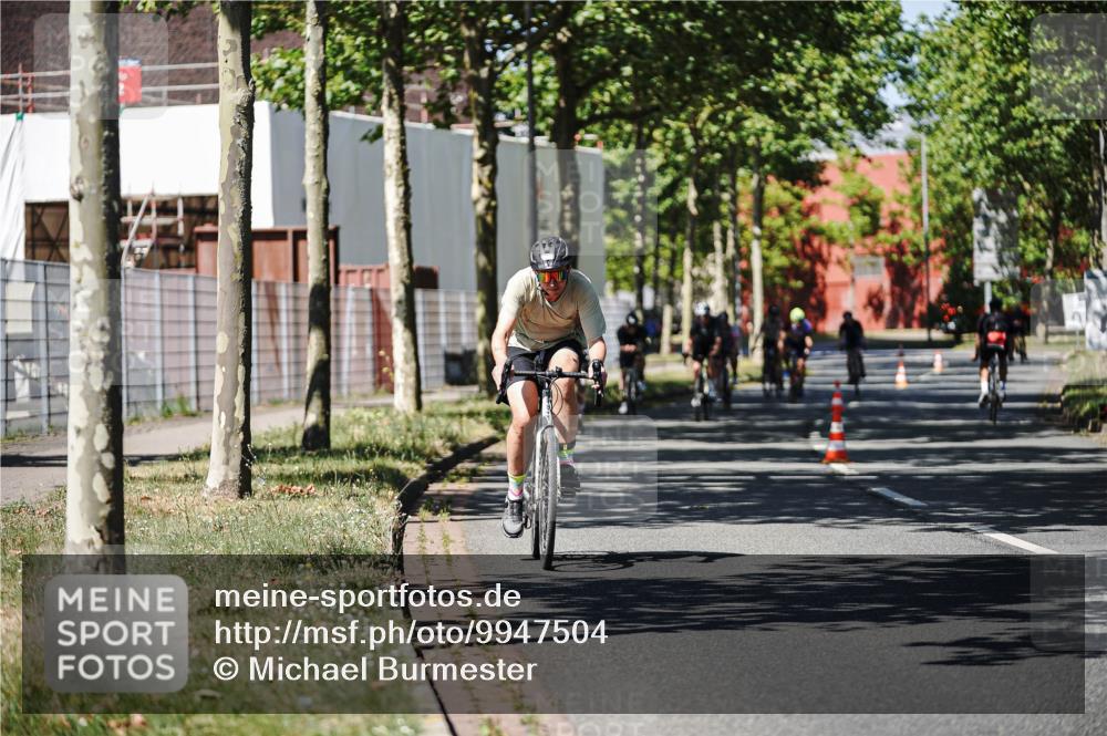 09.08.2026 - GEWOBA Citytriathlon Bremen Michael Burmester http://msf.ph/oto/9947504 09.08.2026 12:21:47 Radfahren 604, 626, 667, 759, 768, 796, 834, 876, 885, 998, 1111, 1156 meine-sportfotos.de
