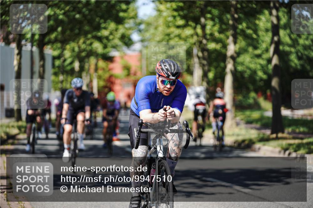 09.08.2026 - GEWOBA Citytriathlon Bremen Michael Burmester http://msf.ph/oto/9947510 09.08.2026 12:21:50 Radfahren 604, 626, 759, 768, 796, 834, 876, 885, 998, 1111, 1156 meine-sportfotos.de