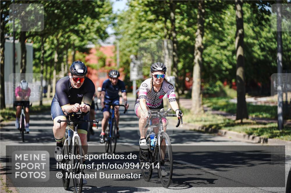 09.08.2026 - GEWOBA Citytriathlon Bremen Michael Burmester http://msf.ph/oto/9947514 09.08.2026 12:21:52 Radfahren 604, 626, 759, 768, 796, 834, 876, 885, 953, 998, 1102, 1114, 1156 meine-sportfotos.de