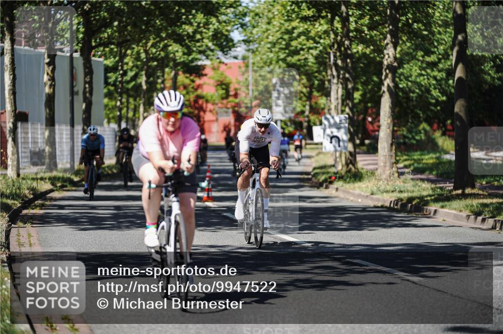 09.08.2026 - GEWOBA Citytriathlon Bremen Michael Burmester http://msf.ph/oto/9947522 09.08.2026 12:22:02 Radfahren 541, 571, 604, 623, 626, 695, 759, 796, 876, 896, 953, 1102, 1114, 1139, 1156 meine-sportfotos.de