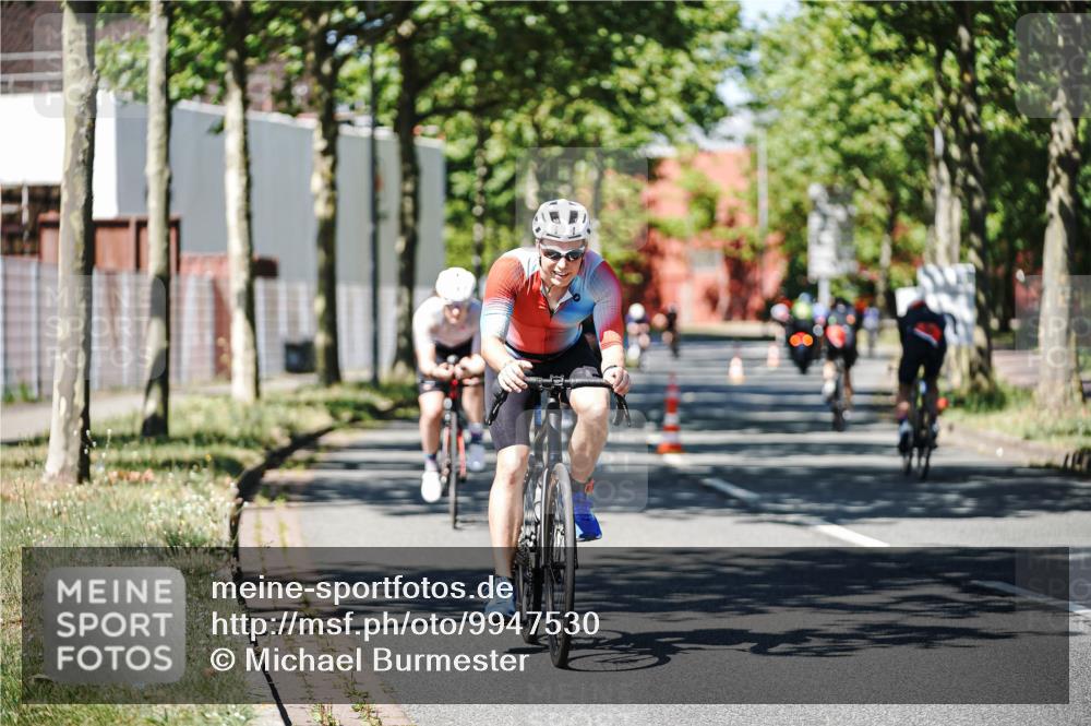 09.08.2026 - GEWOBA Citytriathlon Bremen Michael Burmester http://msf.ph/oto/9947530 09.08.2026 12:22:08 Radfahren 541, 559, 571, 623, 687, 695, 896, 953, 954, 1102, 1114, 1139, 1154 meine-sportfotos.de