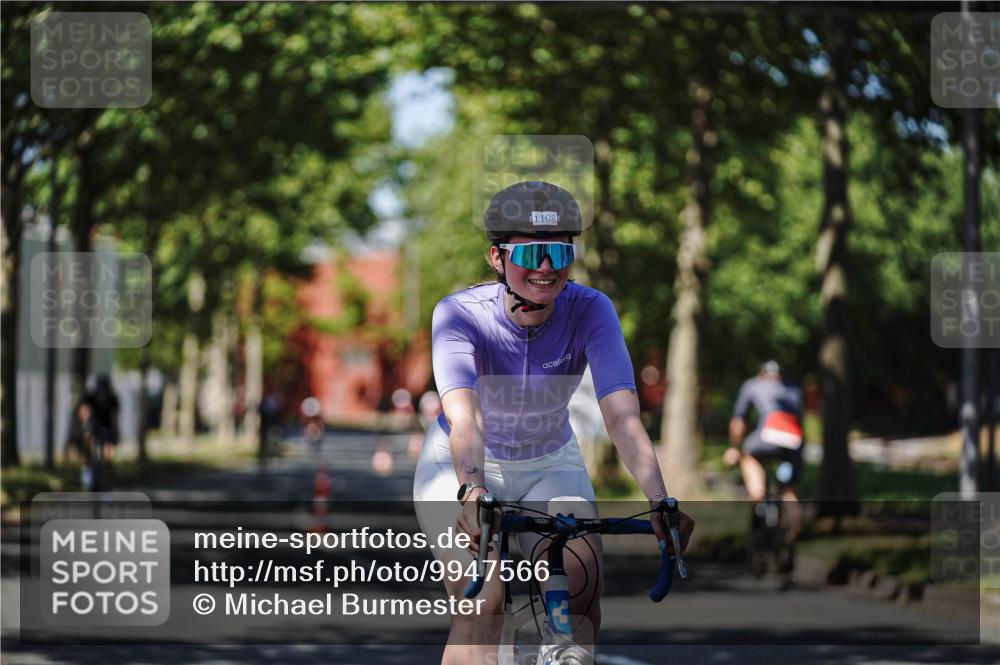 09.08.2026 - GEWOBA Citytriathlon Bremen Michael Burmester http://msf.ph/oto/9947566 09.08.2026 12:22:46 Radfahren 664, 681, 787, 800, 805, 945, 956, 1012, 1108 meine-sportfotos.de