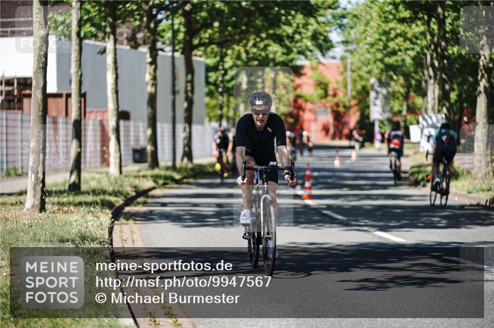 09.08.2026 - GEWOBA Citytriathlon Bremen Michael Burmester http://msf.ph/oto/9947567 09.08.2026 12:22:49 Radfahren 664, 681, 699, 800, 915, 945, 1012, 1108 meine-sportfotos.de
