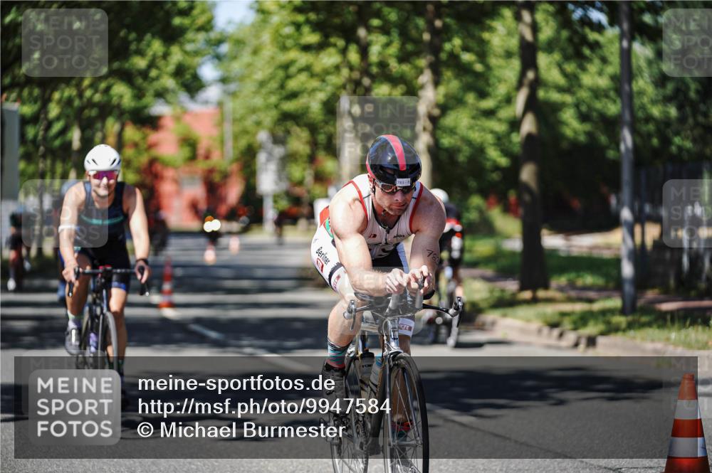 09.08.2026 - GEWOBA Citytriathlon Bremen Michael Burmester http://msf.ph/oto/9947584 09.08.2026 12:23:00 Radfahren 699, 783, 800, 809, 915, 919, 933, 940, 966, 972, 1012, 1136 meine-sportfotos.de