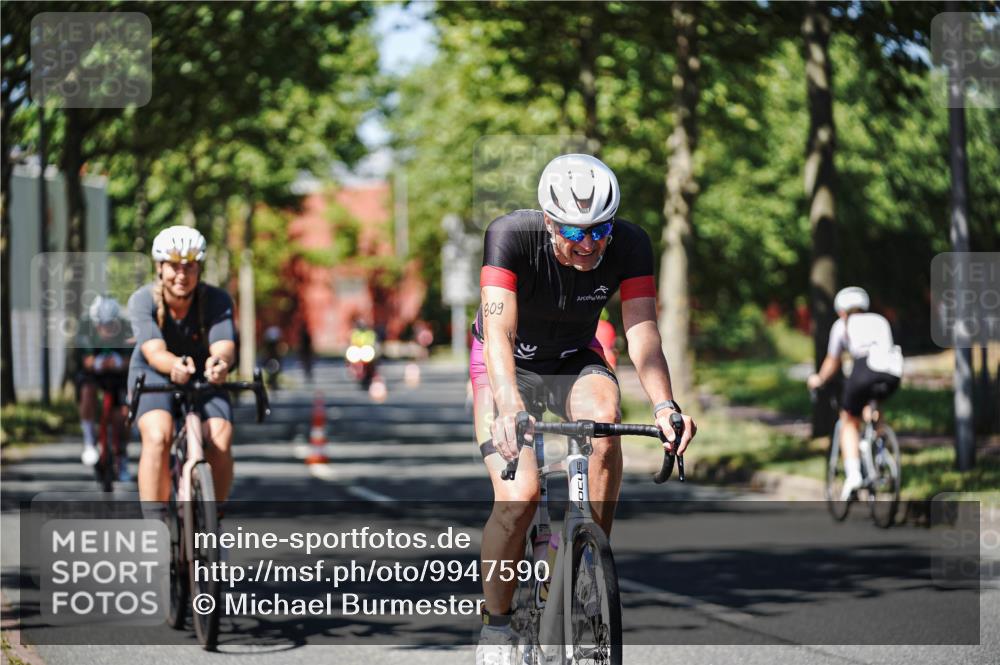 09.08.2026 - GEWOBA Citytriathlon Bremen Michael Burmester http://msf.ph/oto/9947590 09.08.2026 12:23:02 Radfahren 699, 783, 809, 915, 919, 933, 940, 966, 972, 1012, 1136 meine-sportfotos.de