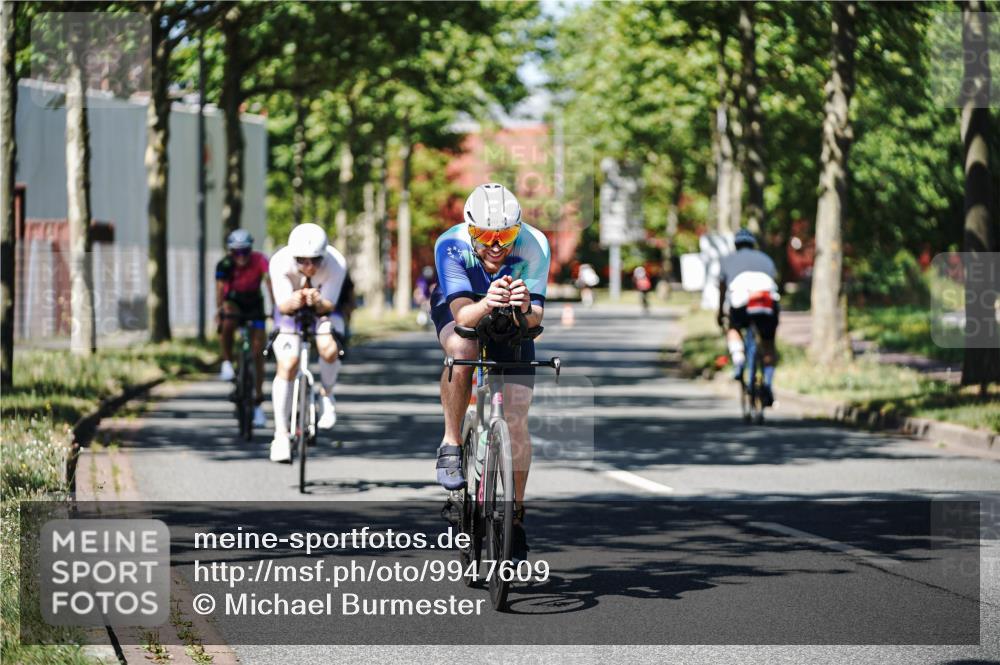 09.08.2026 - GEWOBA Citytriathlon Bremen Michael Burmester http://msf.ph/oto/9947609 09.08.2026 12:23:14 Radfahren 572, 577, 612, 782, 809, 840, 871, 888, 898, 919, 972, 976, 996, 1123, 1136 meine-sportfotos.de