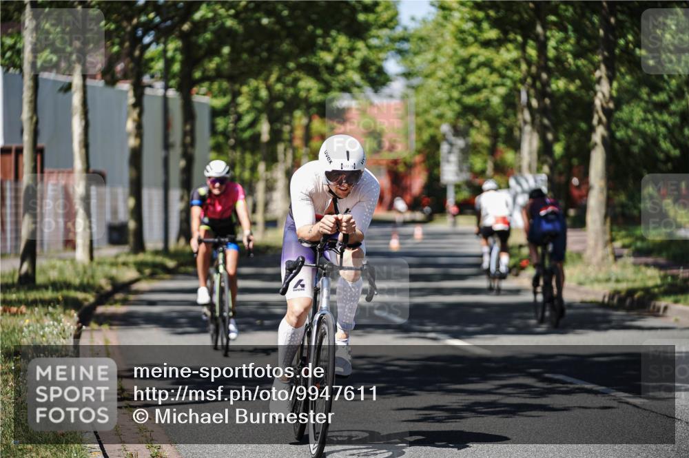 09.08.2026 - GEWOBA Citytriathlon Bremen Michael Burmester http://msf.ph/oto/9947611 09.08.2026 12:23:15 Radfahren 572, 577, 612, 782, 809, 840, 871, 888, 898, 919, 972, 976, 996, 1123, 1136 meine-sportfotos.de