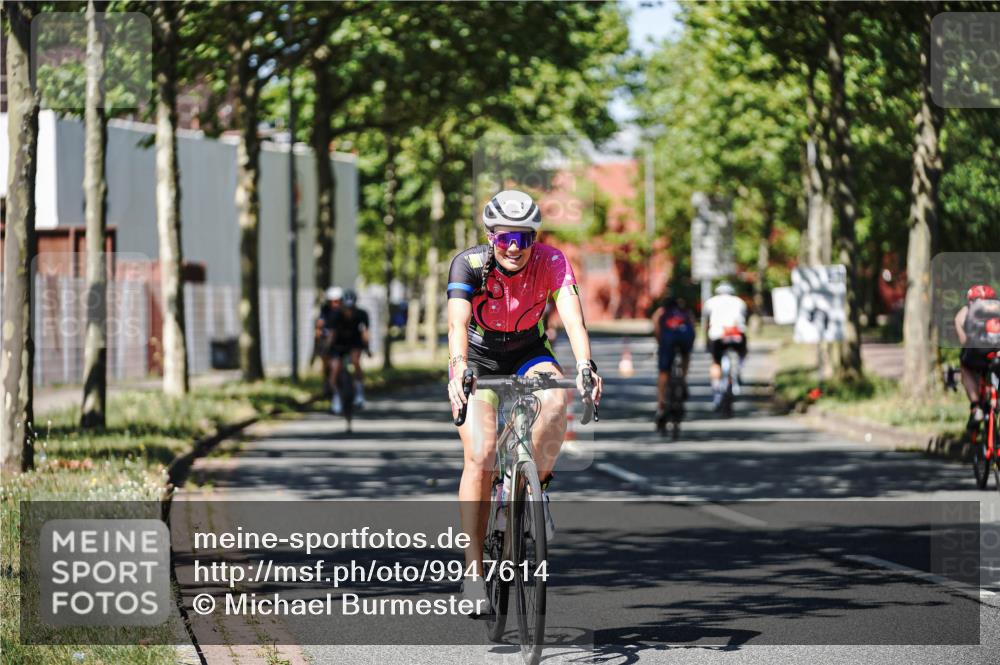 09.08.2026 - GEWOBA Citytriathlon Bremen Michael Burmester http://msf.ph/oto/9947614 09.08.2026 12:23:16 Radfahren 572, 577, 612, 782, 840, 871, 888, 898, 972, 976, 996, 1123, 1136 meine-sportfotos.de