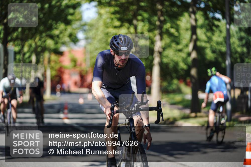 09.08.2026 - GEWOBA Citytriathlon Bremen Michael Burmester http://msf.ph/oto/9947626 09.08.2026 12:23:30 Radfahren 651, 701, 707, 782, 888, 976, 996 meine-sportfotos.de