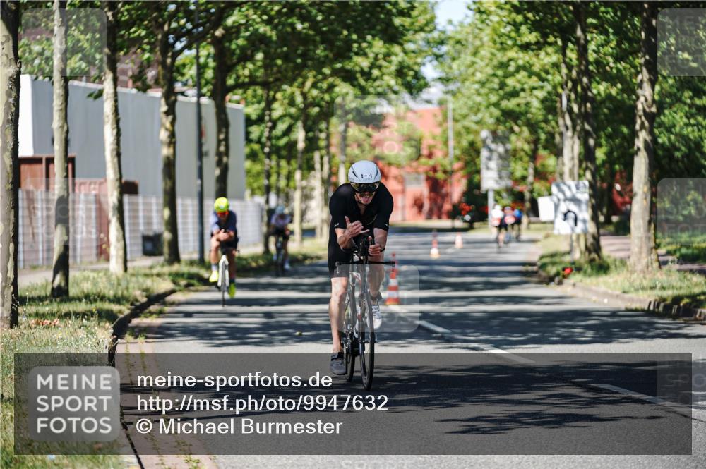 09.08.2026 - GEWOBA Citytriathlon Bremen Michael Burmester http://msf.ph/oto/9947632 09.08.2026 12:23:40 Radfahren 651, 701, 705, 707, 890, 1107 meine-sportfotos.de