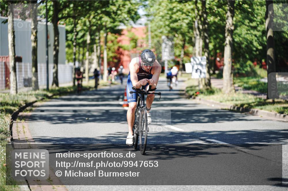09.08.2026 - GEWOBA Citytriathlon Bremen Michael Burmester http://msf.ph/oto/9947653 09.08.2026 12:23:51 Radfahren 570, 585, 705, 761, 890, 1107, 1124, 1159 meine-sportfotos.de