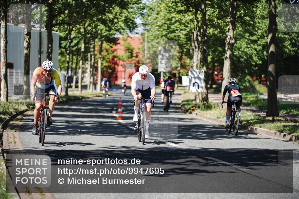 09.08.2026 - GEWOBA Citytriathlon Bremen Michael Burmester http://msf.ph/oto/9947695 09.08.2026 12:24:24 Radfahren 546, 586, 671, 675, 753, 870 meine-sportfotos.de