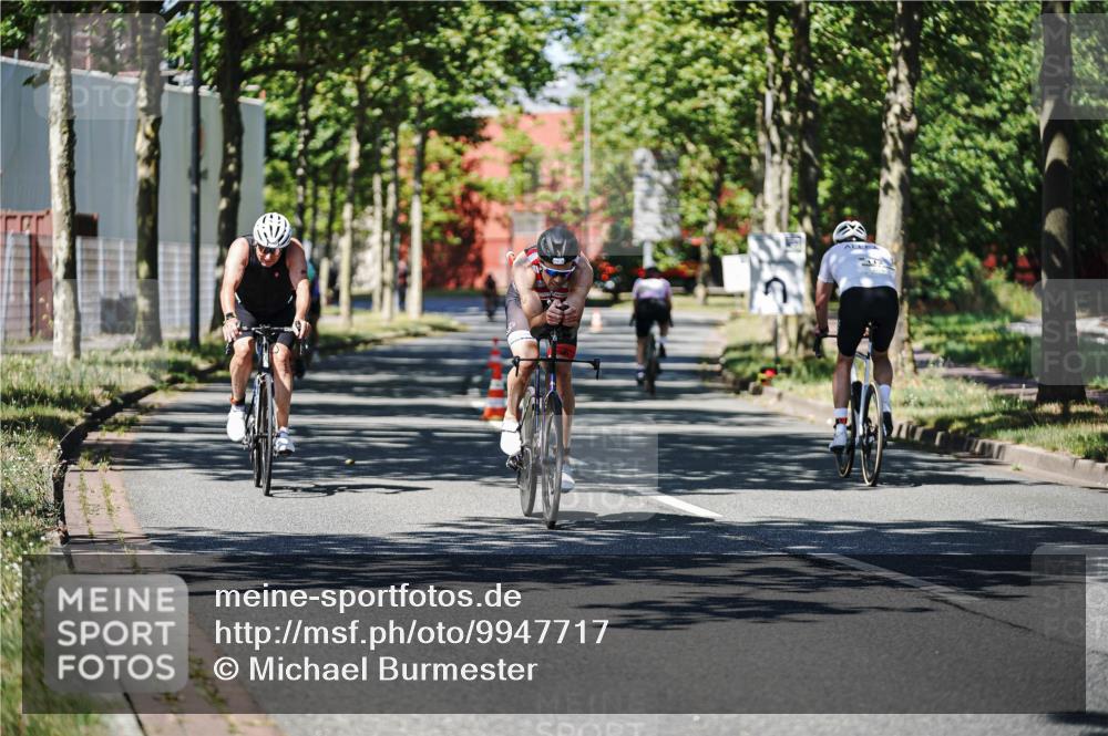 09.08.2026 - GEWOBA Citytriathlon Bremen Michael Burmester http://msf.ph/oto/9947717 09.08.2026 12:24:41 Radfahren 601, 620, 720, 770, 776, 819, 1152 meine-sportfotos.de