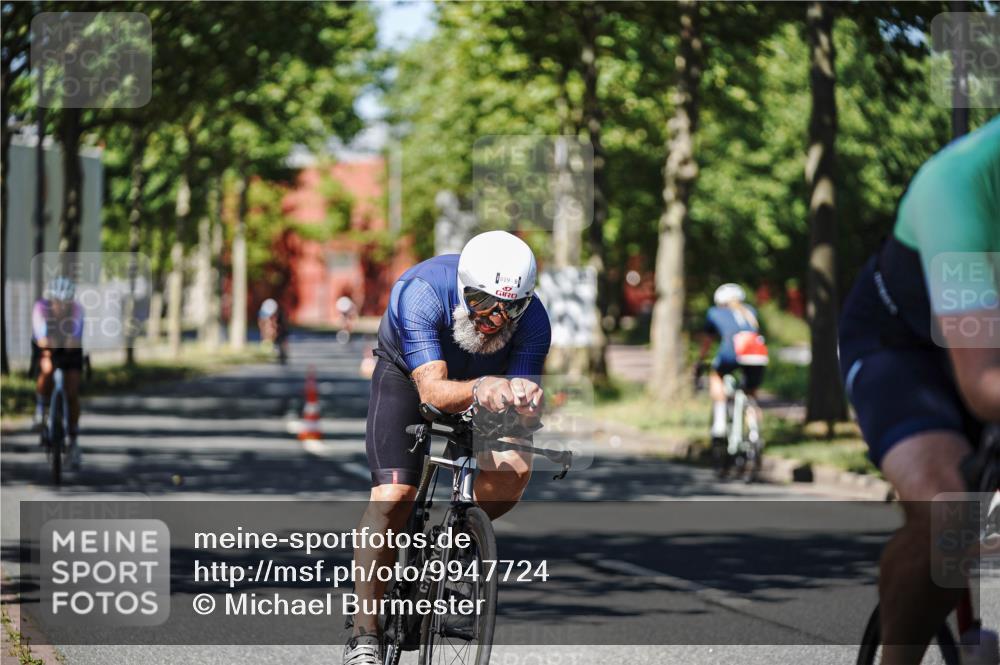 09.08.2026 - GEWOBA Citytriathlon Bremen Michael Burmester http://msf.ph/oto/9947724 09.08.2026 12:24:45 Radfahren 601, 620, 720, 770, 776, 819, 974, 1152 meine-sportfotos.de