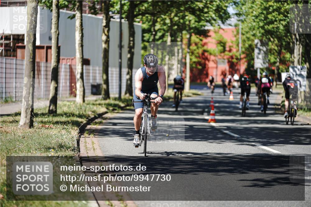 09.08.2026 - GEWOBA Citytriathlon Bremen Michael Burmester http://msf.ph/oto/9947730 09.08.2026 12:24:52 Radfahren 711, 720, 776, 785, 819, 974, 991, 1104 meine-sportfotos.de