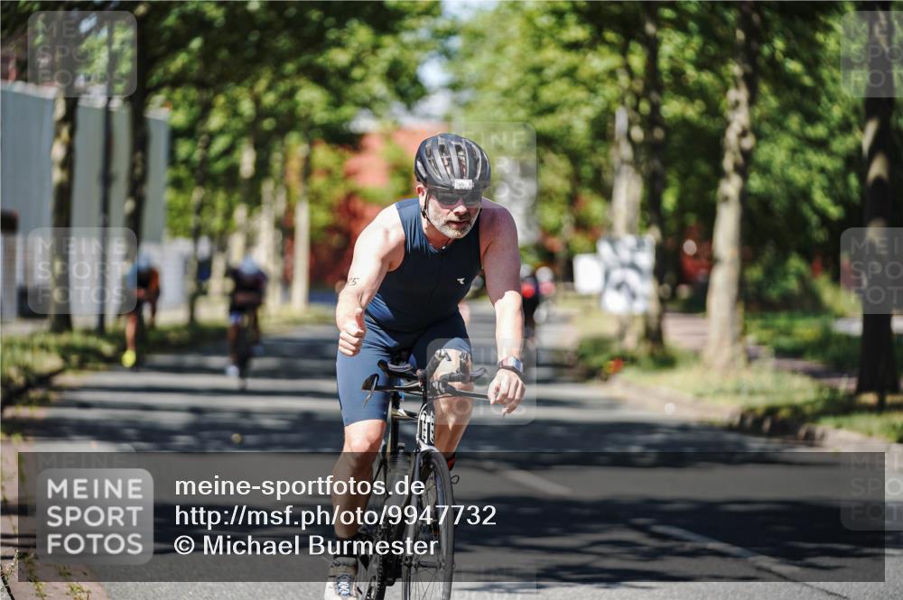 09.08.2026 - GEWOBA Citytriathlon Bremen Michael Burmester http://msf.ph/oto/9947732 09.08.2026 12:24:53 Radfahren 711, 720, 776, 785, 819, 974, 991, 1104, 1140 meine-sportfotos.de