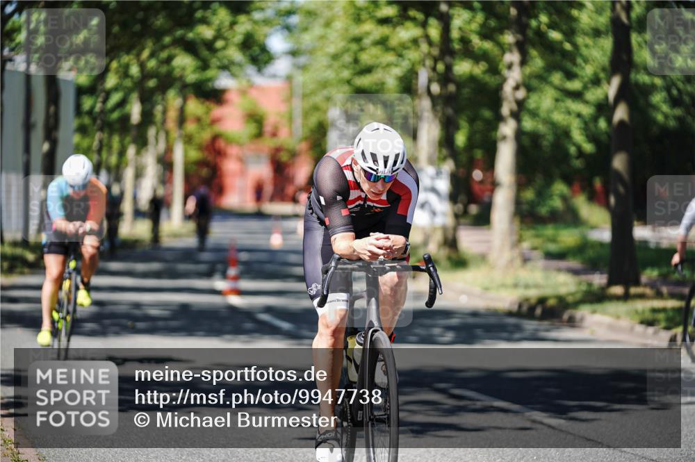 09.08.2026 - GEWOBA Citytriathlon Bremen Michael Burmester http://msf.ph/oto/9947738 09.08.2026 12:24:56 Radfahren 602, 711, 720, 776, 785, 819, 974, 991, 1104, 1140 meine-sportfotos.de