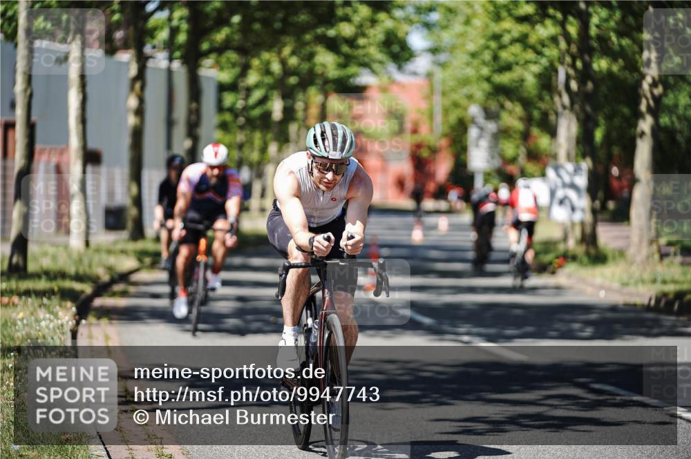 09.08.2026 - GEWOBA Citytriathlon Bremen Michael Burmester http://msf.ph/oto/9947743 09.08.2026 12:25:00 Radfahren 548, 602, 711, 785, 819, 974, 991, 1104, 1140 meine-sportfotos.de