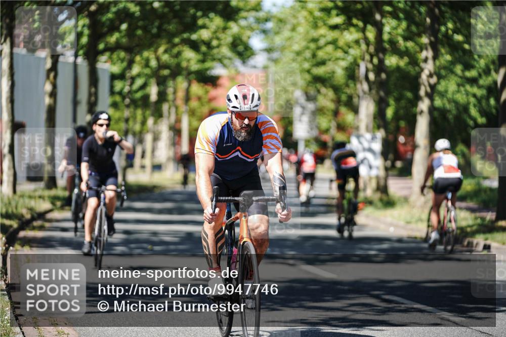 09.08.2026 - GEWOBA Citytriathlon Bremen Michael Burmester http://msf.ph/oto/9947746 09.08.2026 12:25:02 Radfahren 548, 602, 711, 785, 858, 899, 974, 991, 1104, 1140 meine-sportfotos.de