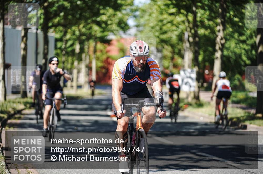 09.08.2026 - GEWOBA Citytriathlon Bremen Michael Burmester http://msf.ph/oto/9947747 09.08.2026 12:25:02 Radfahren 548, 602, 711, 785, 858, 899, 974, 991, 1104, 1140 meine-sportfotos.de