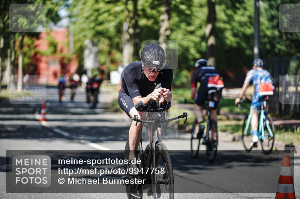 09.08.2026 - GEWOBA Citytriathlon Bremen Michael Burmester http://msf.ph/oto/9947758 09.08.2026 12:25:09 Radfahren 548, 602, 711, 858, 859, 899, 991, 1104, 1140 meine-sportfotos.de