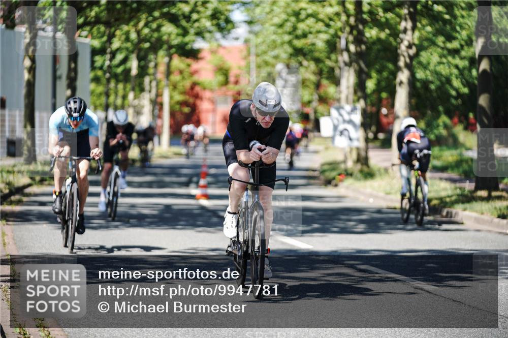 09.08.2026 - GEWOBA Citytriathlon Bremen Michael Burmester http://msf.ph/oto/9947781 09.08.2026 12:25:31 Radfahren 558, 649, 743, 774, 936, 982, 1010, 1106, 1121, 1122 meine-sportfotos.de