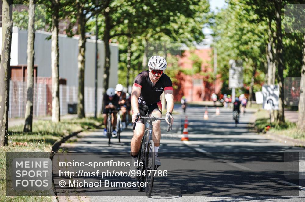 09.08.2026 - GEWOBA Citytriathlon Bremen Michael Burmester http://msf.ph/oto/9947786 09.08.2026 12:25:34 Radfahren 558, 649, 702, 743, 774, 789, 810, 848, 936, 982, 1010, 1106, 1121, 1122, 1125 meine-sportfotos.de