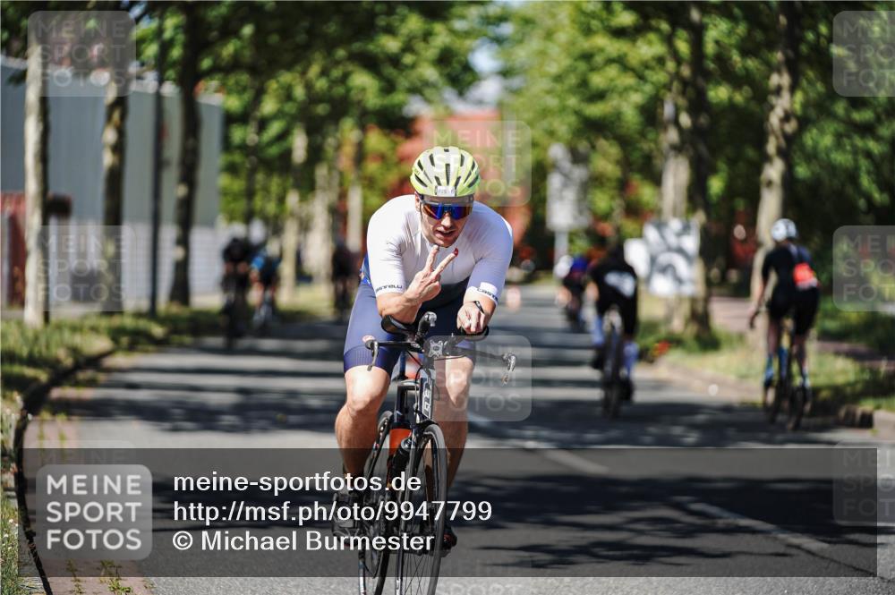 09.08.2026 - GEWOBA Citytriathlon Bremen Michael Burmester http://msf.ph/oto/9947799 09.08.2026 12:25:43 Radfahren 578, 614, 649, 702, 718, 743, 779, 789, 810, 848, 853, 944, 982, 1122, 1125 meine-sportfotos.de