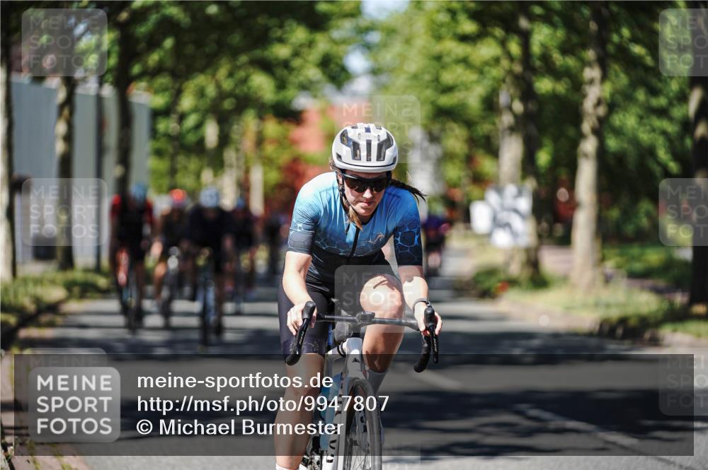 09.08.2026 - GEWOBA Citytriathlon Bremen Michael Burmester http://msf.ph/oto/9947807 09.08.2026 12:25:47 Radfahren 578, 614, 702, 718, 738, 743, 779, 789, 797, 810, 848, 853, 942, 944, 1122, 1125 meine-sportfotos.de