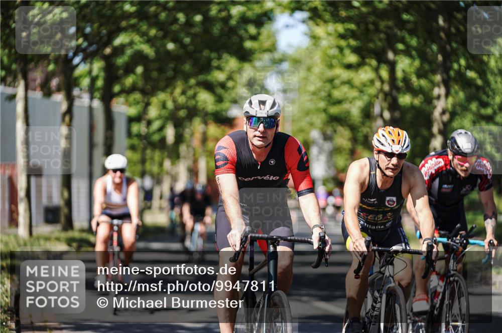 09.08.2026 - GEWOBA Citytriathlon Bremen Michael Burmester http://msf.ph/oto/9947811 09.08.2026 12:25:50 Radfahren 578, 614, 635, 702, 718, 738, 743, 779, 789, 797, 810, 848, 853, 913, 927, 942, 944, 1125 meine-sportfotos.de