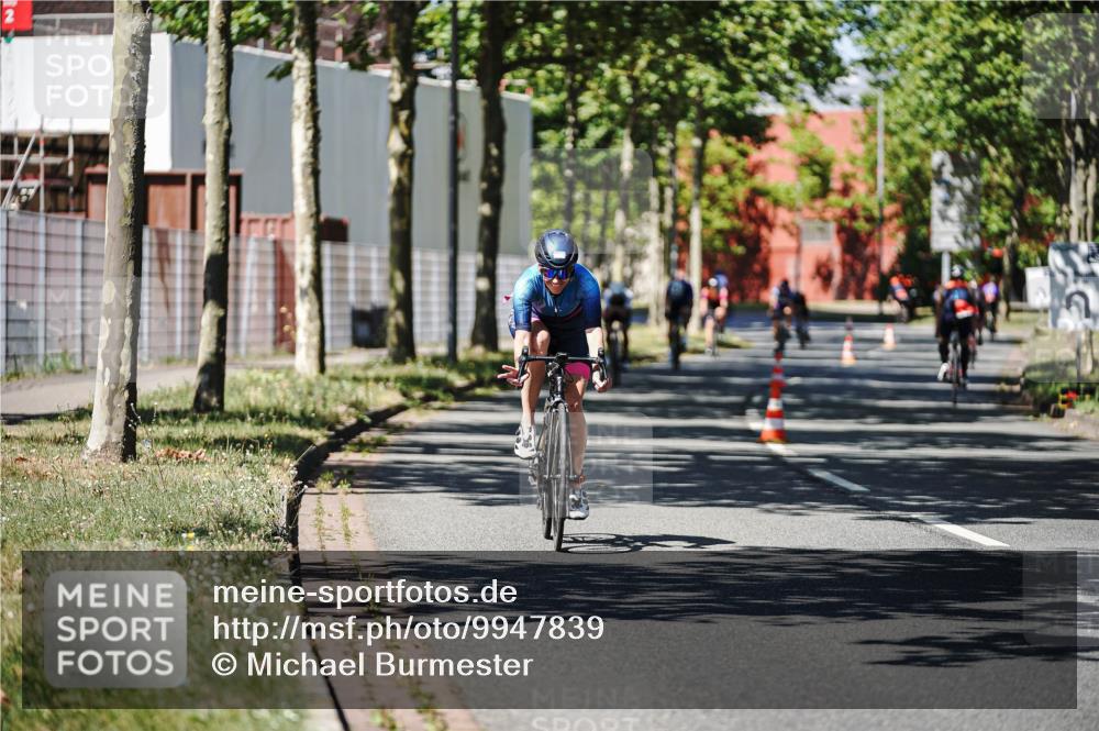 09.08.2026 - GEWOBA Citytriathlon Bremen Michael Burmester http://msf.ph/oto/9947839 09.08.2026 12:26:12 Radfahren 543, 621, 643, 700, 740, 766, 908, 941, 957, 989, 997 meine-sportfotos.de