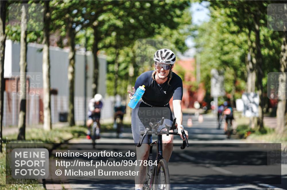 09.08.2026 - GEWOBA Citytriathlon Bremen Michael Burmester http://msf.ph/oto/9947864 09.08.2026 12:26:29 Radfahren 621, 674, 766, 767, 842, 908, 985, 1127, 1131 meine-sportfotos.de