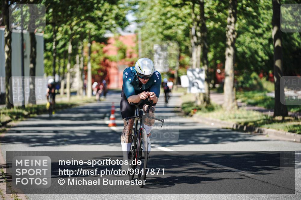 09.08.2026 - GEWOBA Citytriathlon Bremen Michael Burmester http://msf.ph/oto/9947871 09.08.2026 12:26:32 Radfahren 621, 674, 766, 767, 842, 985, 1014, 1127, 1131 meine-sportfotos.de