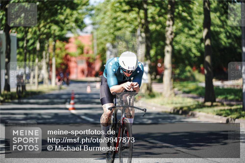 09.08.2026 - GEWOBA Citytriathlon Bremen Michael Burmester http://msf.ph/oto/9947873 09.08.2026 12:26:32 Radfahren 621, 674, 766, 767, 842, 985, 1014, 1127, 1131 meine-sportfotos.de