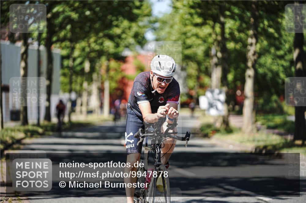 09.08.2026 - GEWOBA Citytriathlon Bremen Michael Burmester http://msf.ph/oto/9947878 09.08.2026 12:26:36 Radfahren 629, 674, 767, 830, 985, 1014, 1127, 1131 meine-sportfotos.de